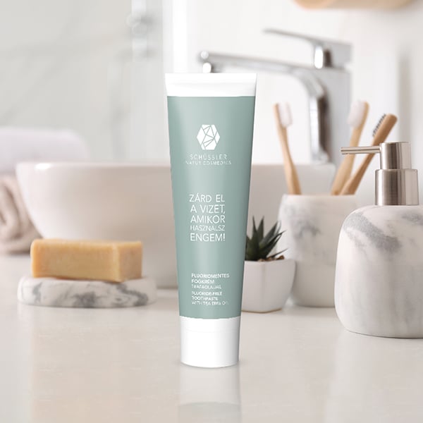 Schussler Natur Cosmedics Tea Tree dentifricio senza fluoro